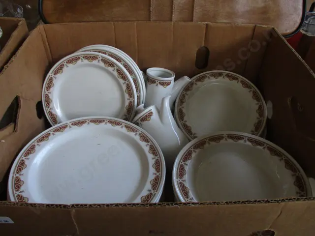 Dinnerware Image 1++