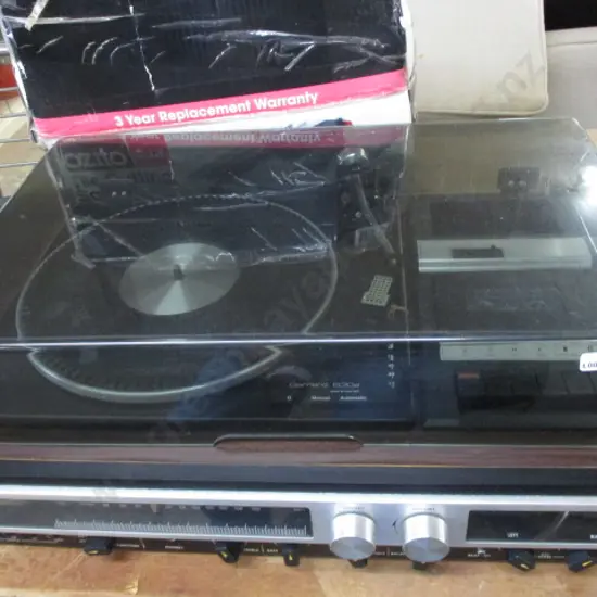 Retro Turntable