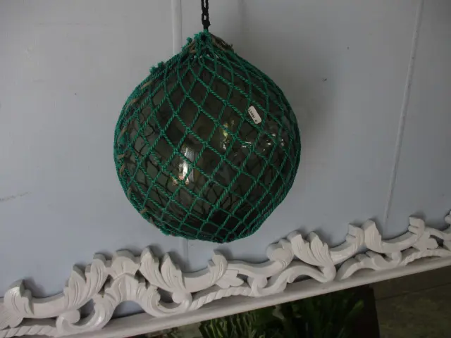 Glass Float Image 1++
