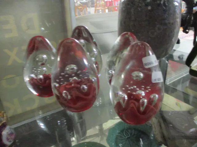 4 Art Glass Paperweights Image 1++