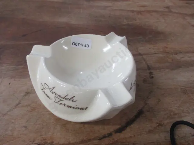 C/Lynn AShtray Image 1++