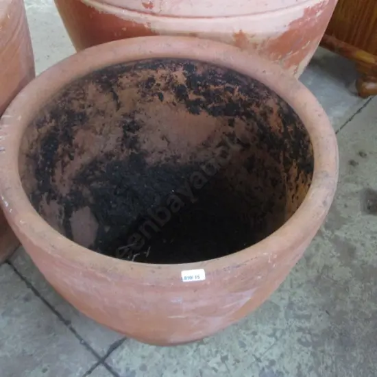 Large Pot