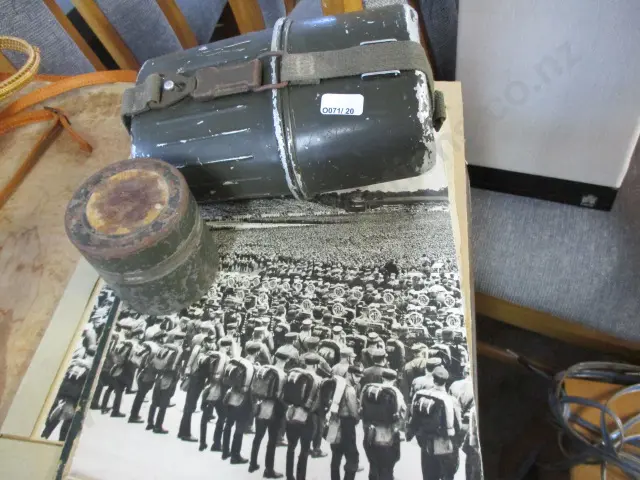Military Memorabilia Image 1++