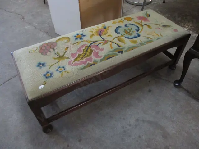 Tapestry Stool Image 1++