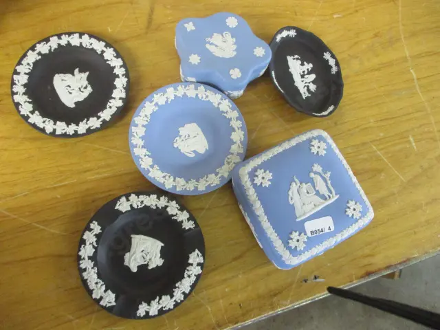 Wedgwood Collection Image 1++