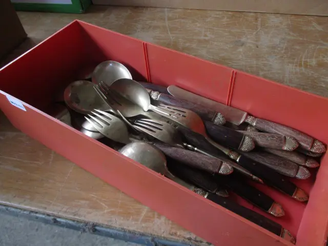 Brass Cutlery Image 1++