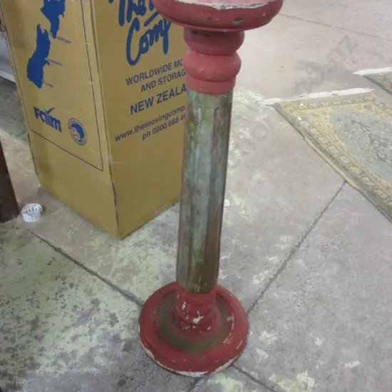 Pedestal