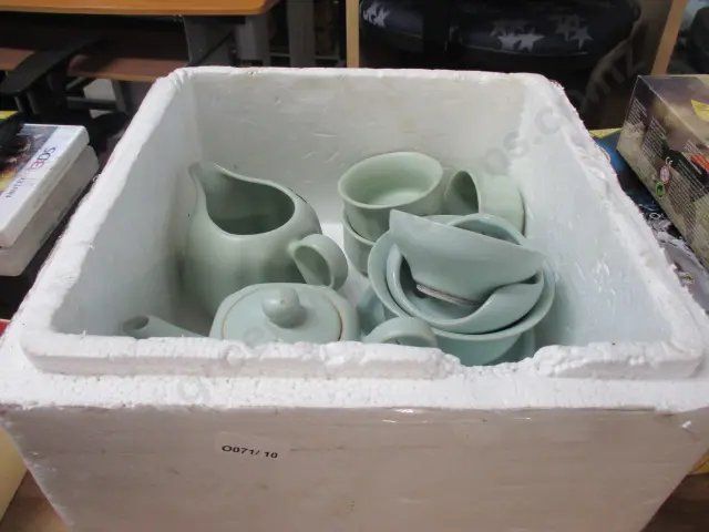 Tea Set Image 1++