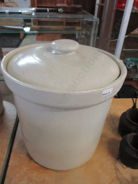 Stone Jar Image 1++