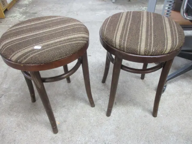 Pr Bentwood Stools Image 1++