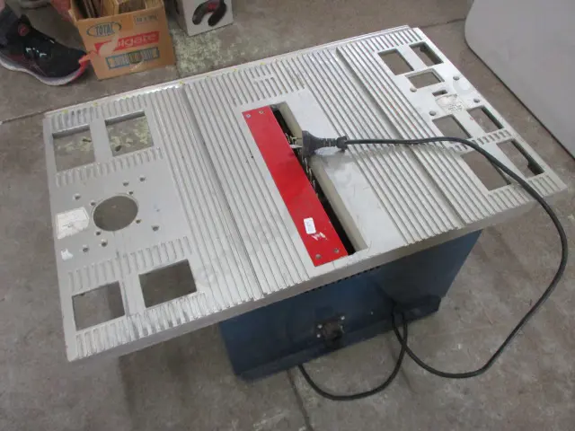 Table Saw Image 1++