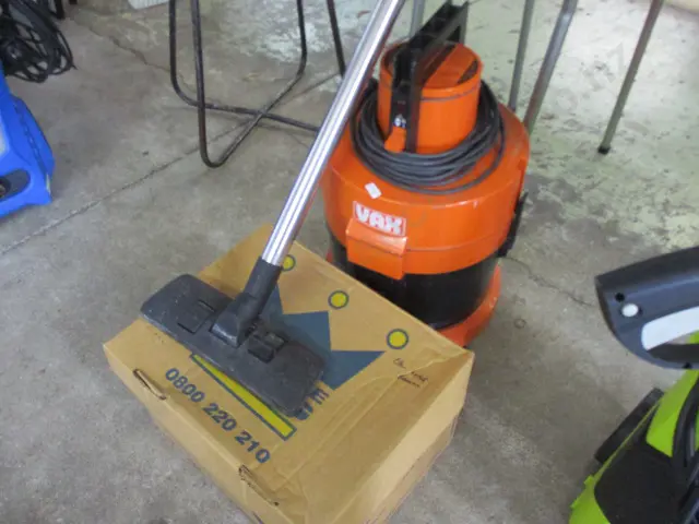 Vax Vac Image 1++