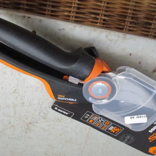 Pruner