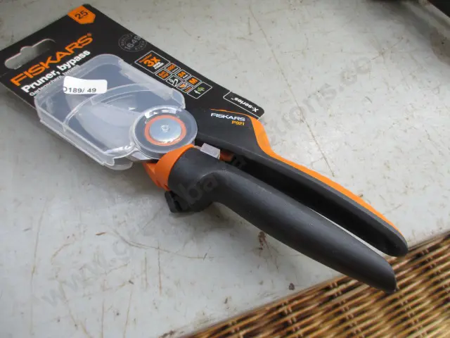 Pruner Image 1++