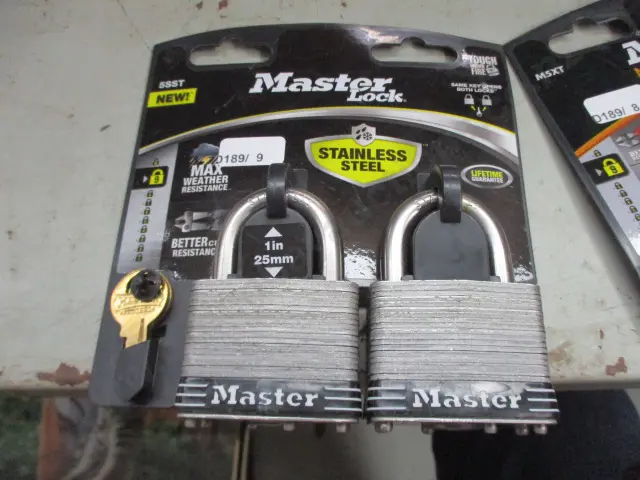 2 Locks Image 1++