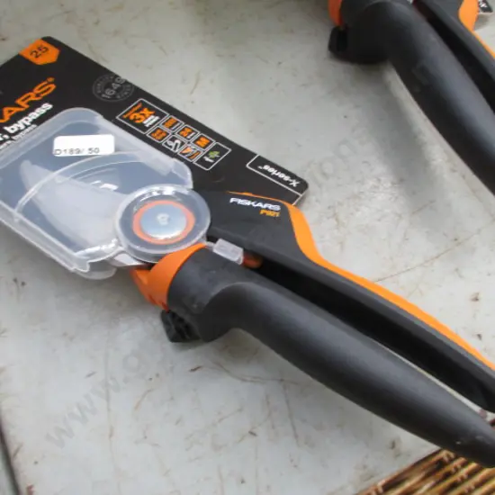 Pruner
