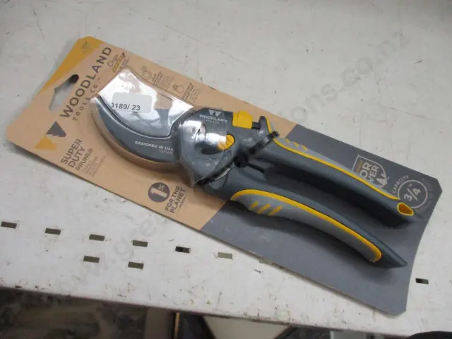 Pruner Image 1++