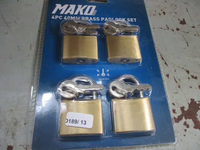 4 Locks Image 1++
