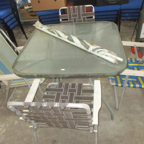 Outdoor Table and Chairs
