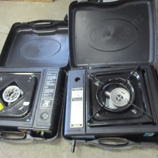 2 Cookers