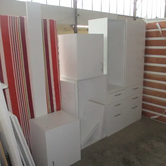 Single Hidden Bed Suite