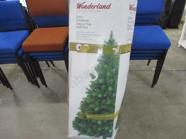 Christmas Tree Image 1++