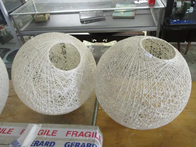 String Shades Image 1++