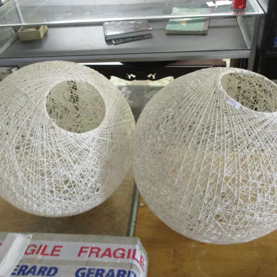 String Shades