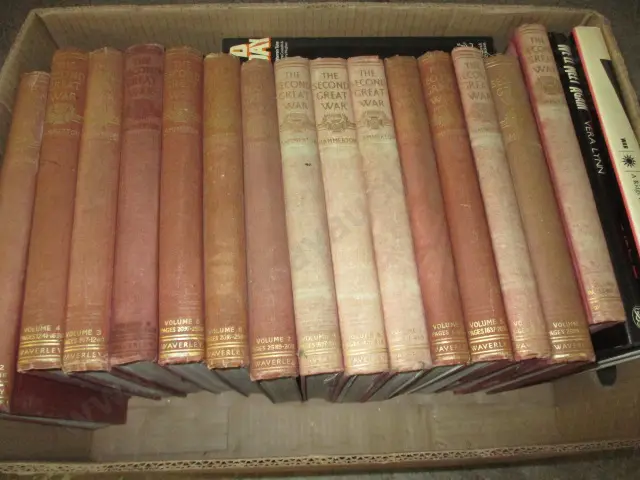 Books War Image 1++