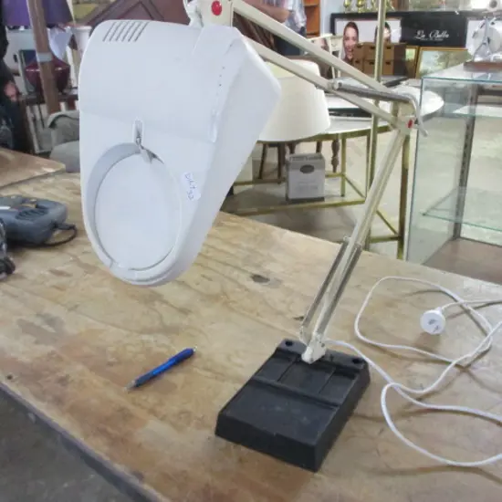 Mag Lamp