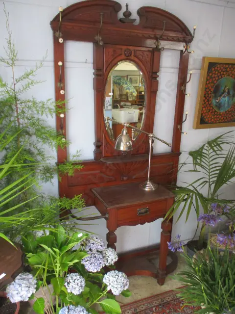 Hall Stand Image 1++