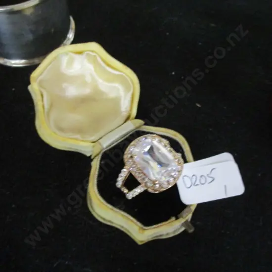 Costume Ring