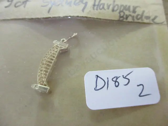 9ct Gold Charm Image 1++
