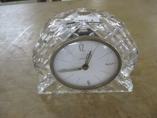 Crystal Clock Image 1++