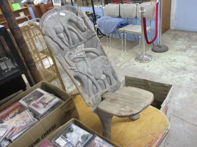 Elephant Chair Image 1++