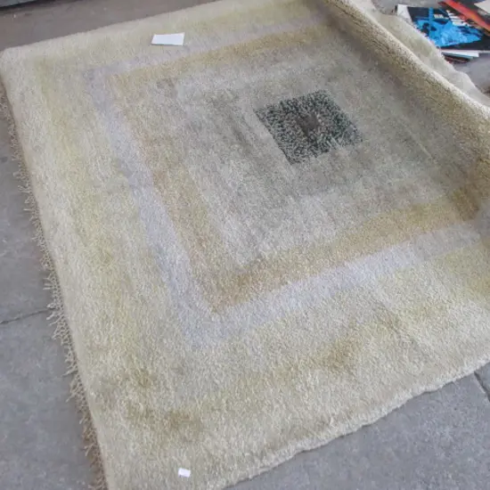 Rug