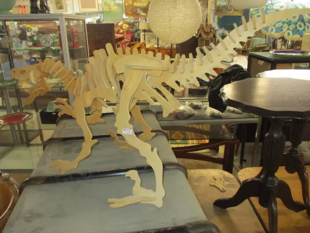 Model T Rex Image 1++