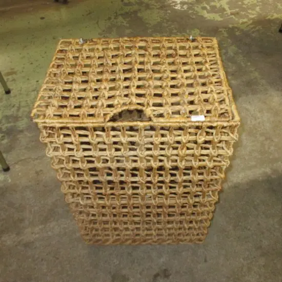 Hamper
