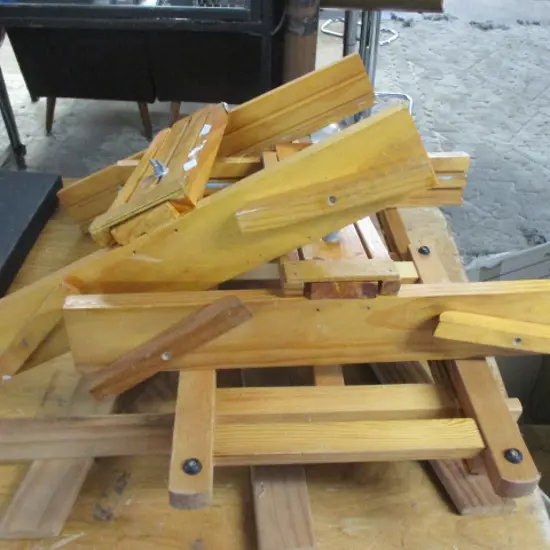 Table Easels