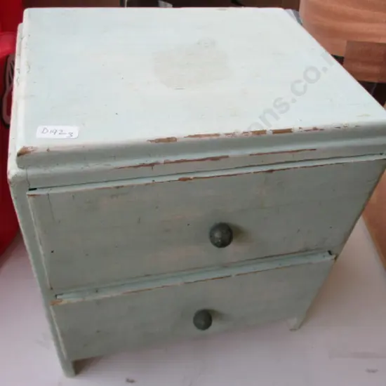 Dolls Chest