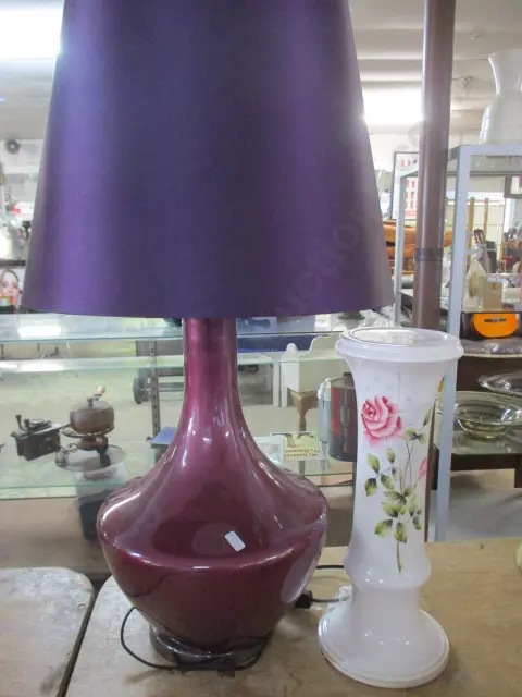 Plantstand and Lamp Image 1++