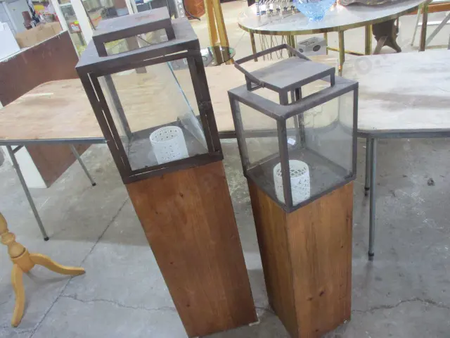 2 Candle Lanterns Image 1++