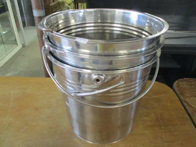 Buckets Image 1++