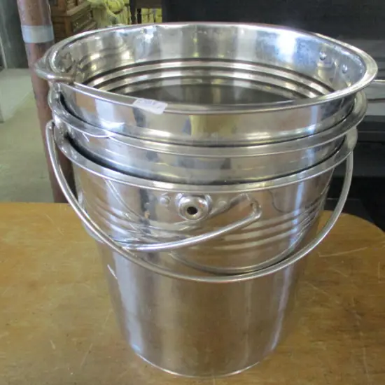 Buckets