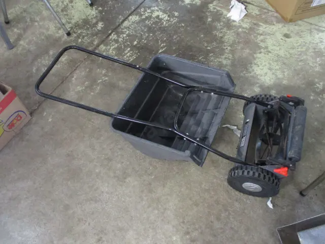 Handmower Image 1++