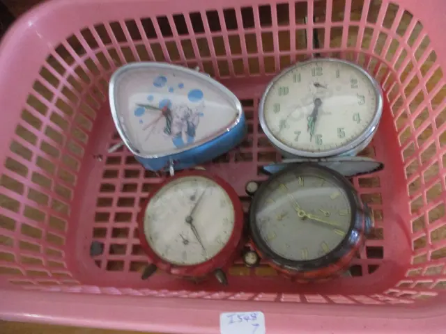 Clocks Image 1++