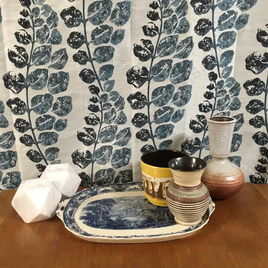 VINTAGE COLLECTABLE ITEMS