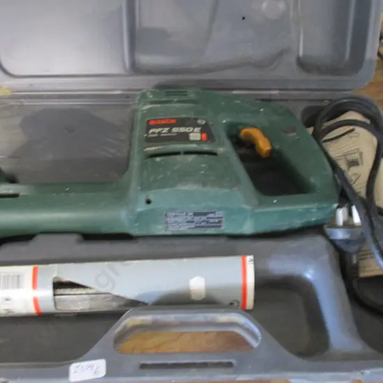 BOSCH RECIPROCATING SAW IN CASE WITH SPARE BLADES WORKING ORDER
