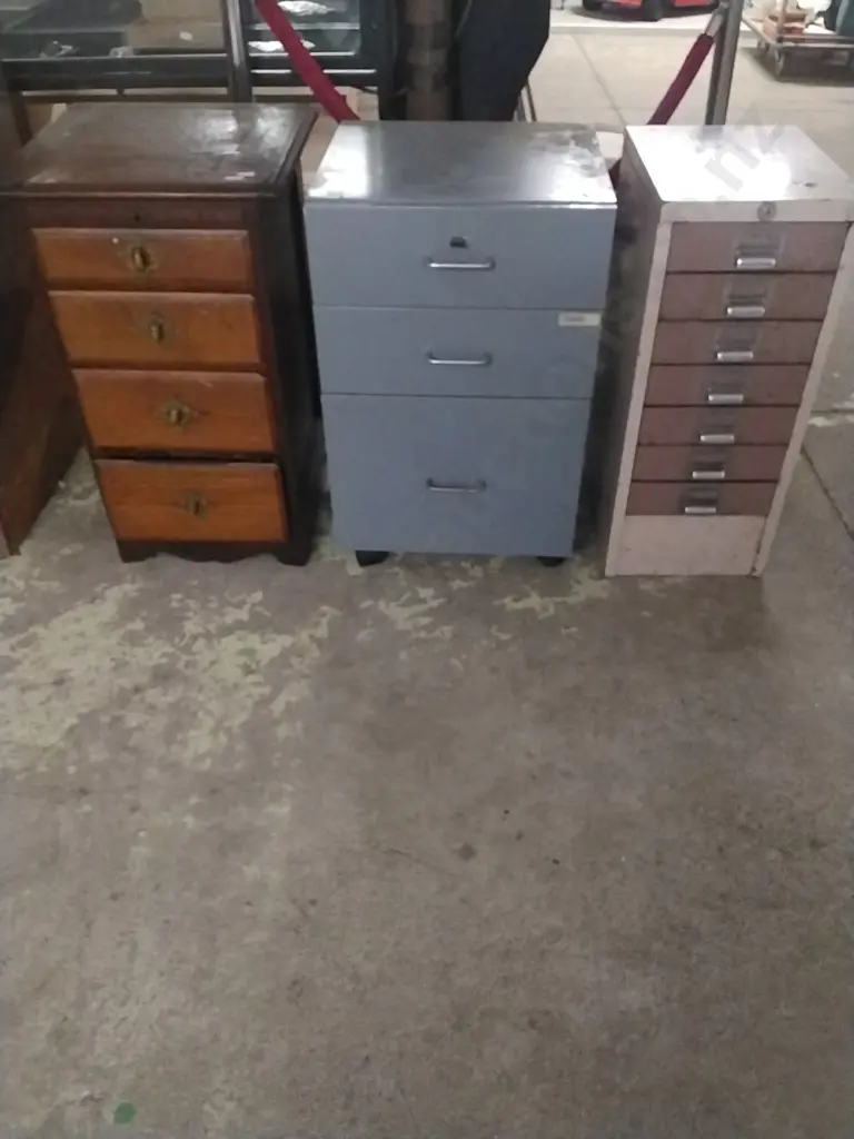3 X OFFICE FILING DRAWERS Image 1++