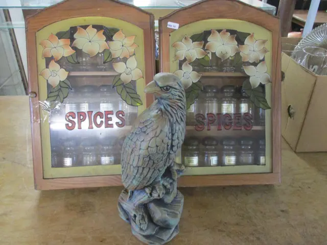 Eagle and Spice Image 1++